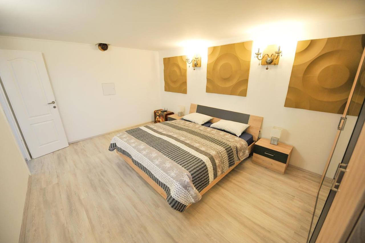 Apartments Jernej With Onsite Wellness Brezice Exterior photo